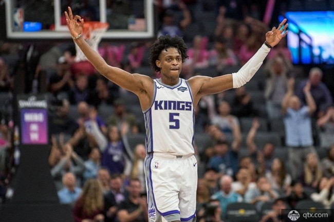 击雄鹿送其 击雄鹿送其