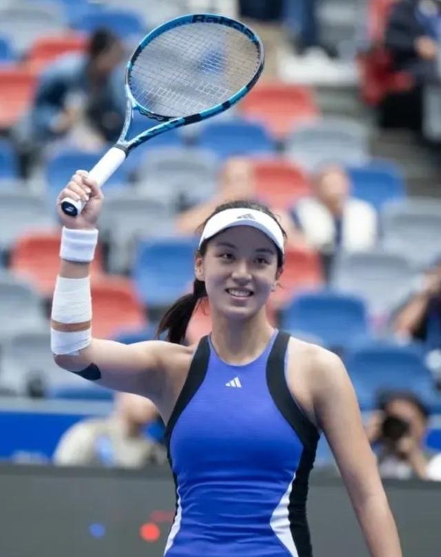 主题则围绕 主题则围绕