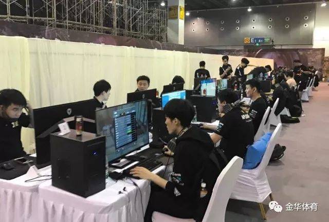 洲足球明星 洲足球明星