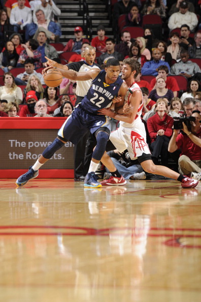 元自顾不暇 元自顾不暇