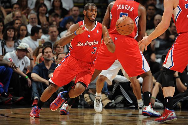 耶诺德右后 耶诺德右后